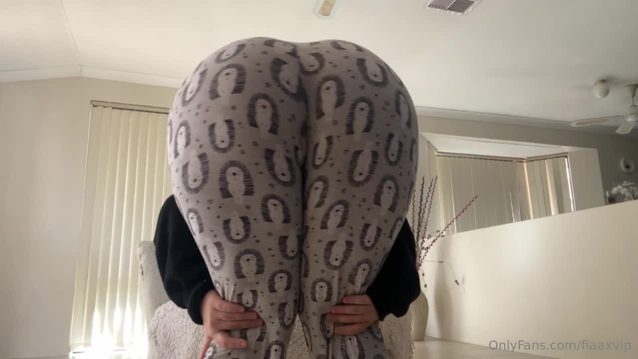 Video 1344258 from safiyaax / fiaax2 / urstepmummy