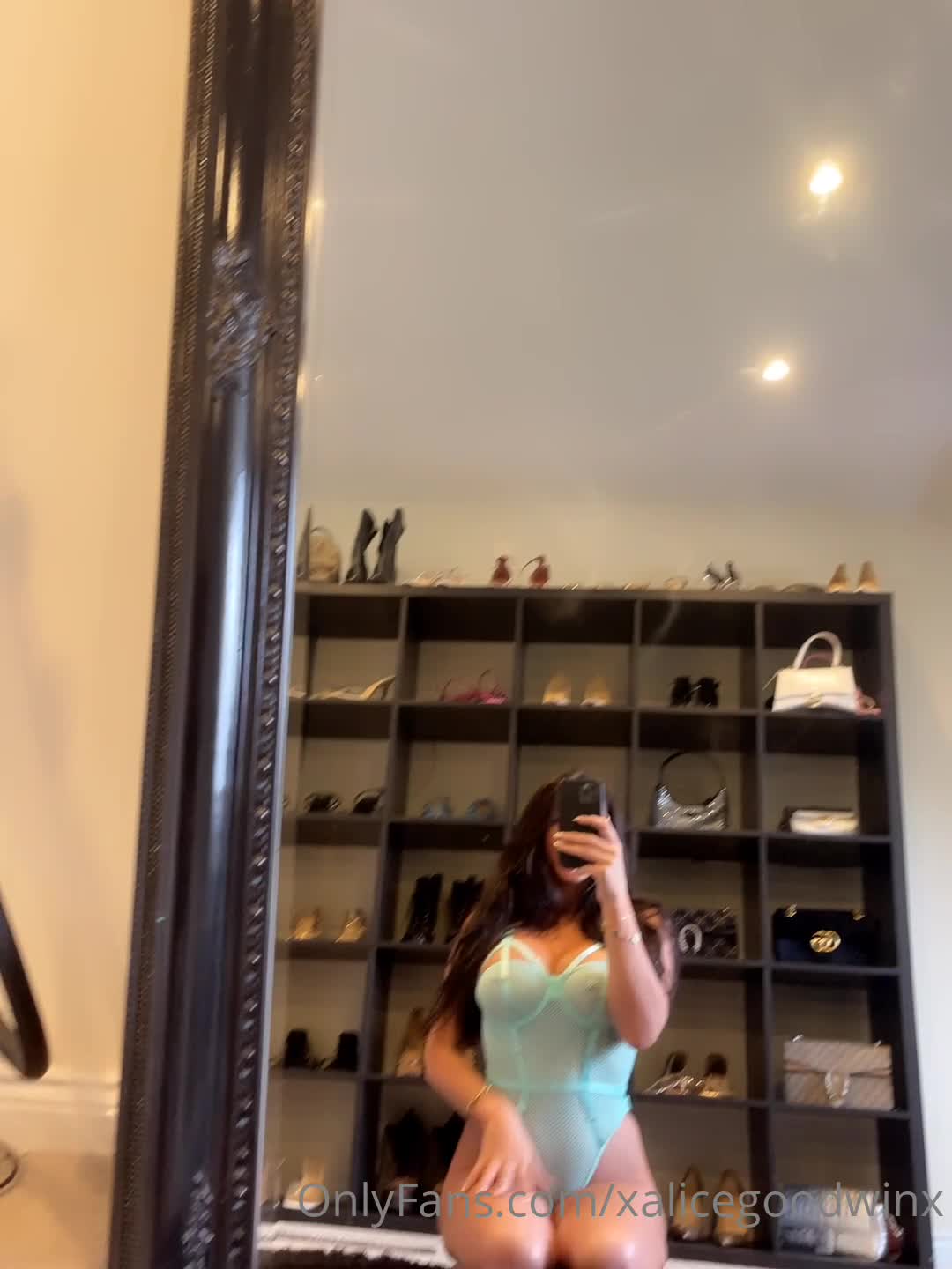 Video 1346105 from Alice Goodwin