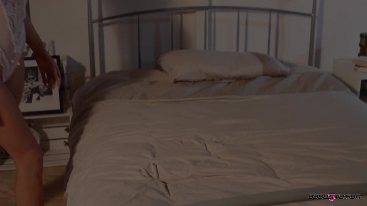 Video 1346347 from Alice Goodwin