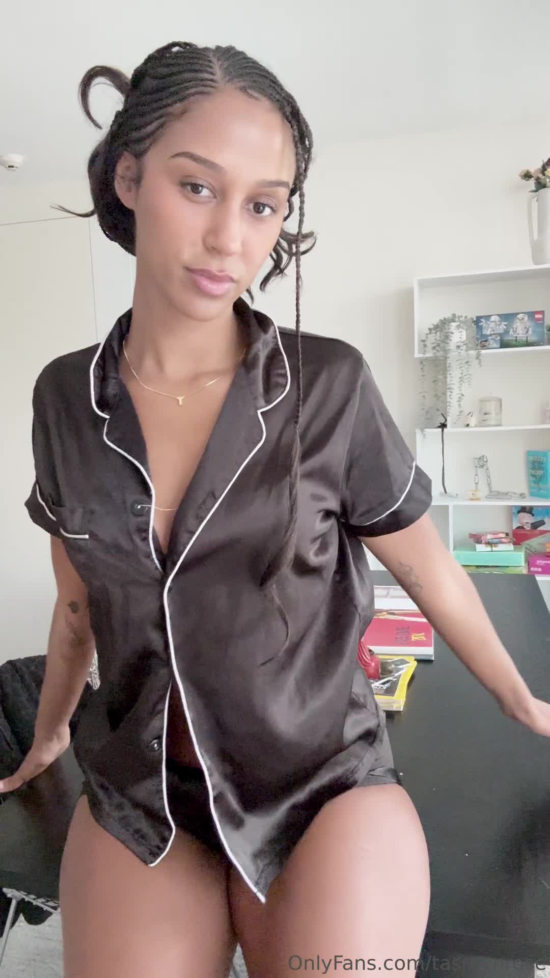 Video 1348830 from Kiwi stunner Tasmyn Rose aka tasrose / Tasmyn Fahey