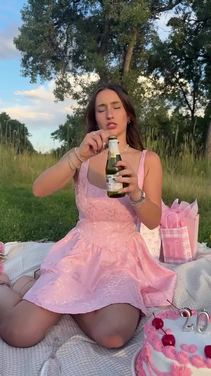 Video 1355712 from Devon Shae