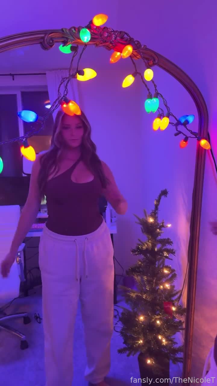 Video 1358432 from TheNicoleT