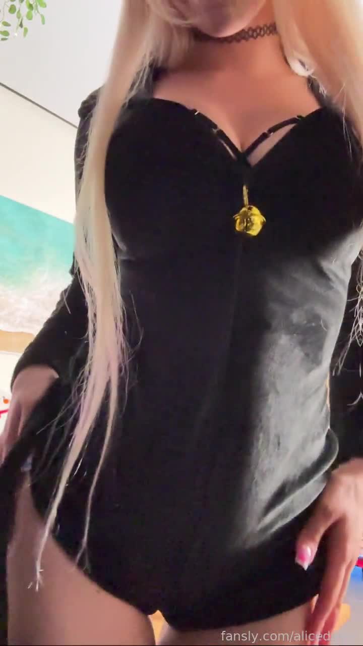 Video 1364874 from Alice Delish