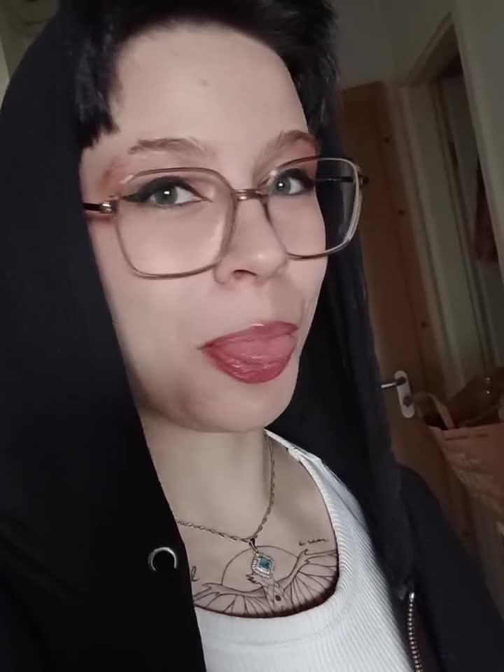 Video 1367451 from Glossygirl093 / Tanja Bryks