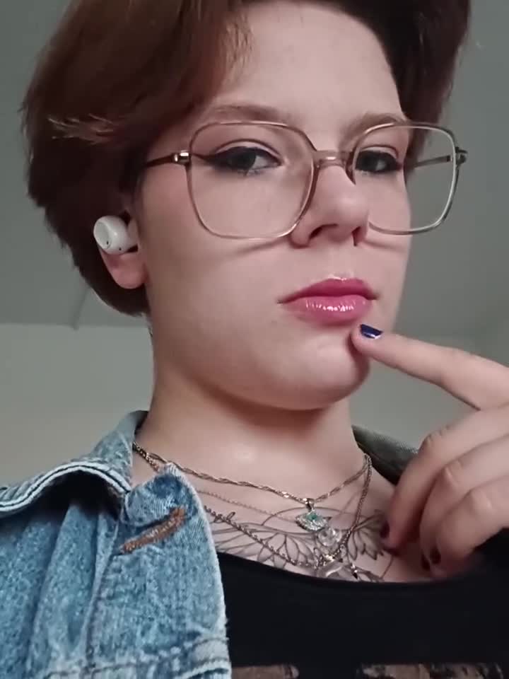 Video 1367486 from Glossygirl093 / Tanja Bryks