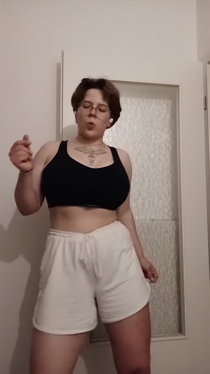 Video 1367484 from Glossygirl093 / Tanja Bryks