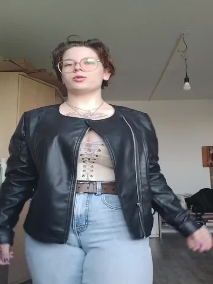 Video 1367488 from Glossygirl093 / Tanja Bryks