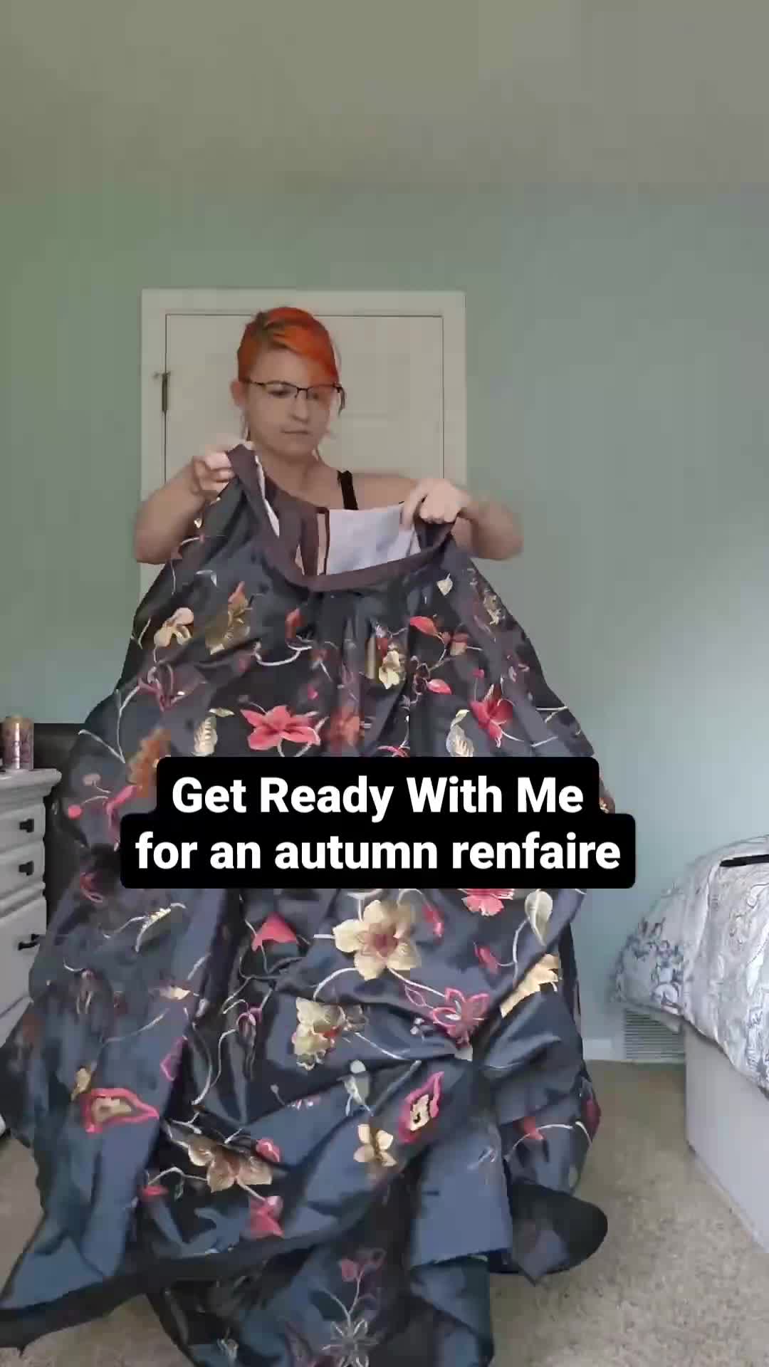 Video 1368359 from chimeracostumes