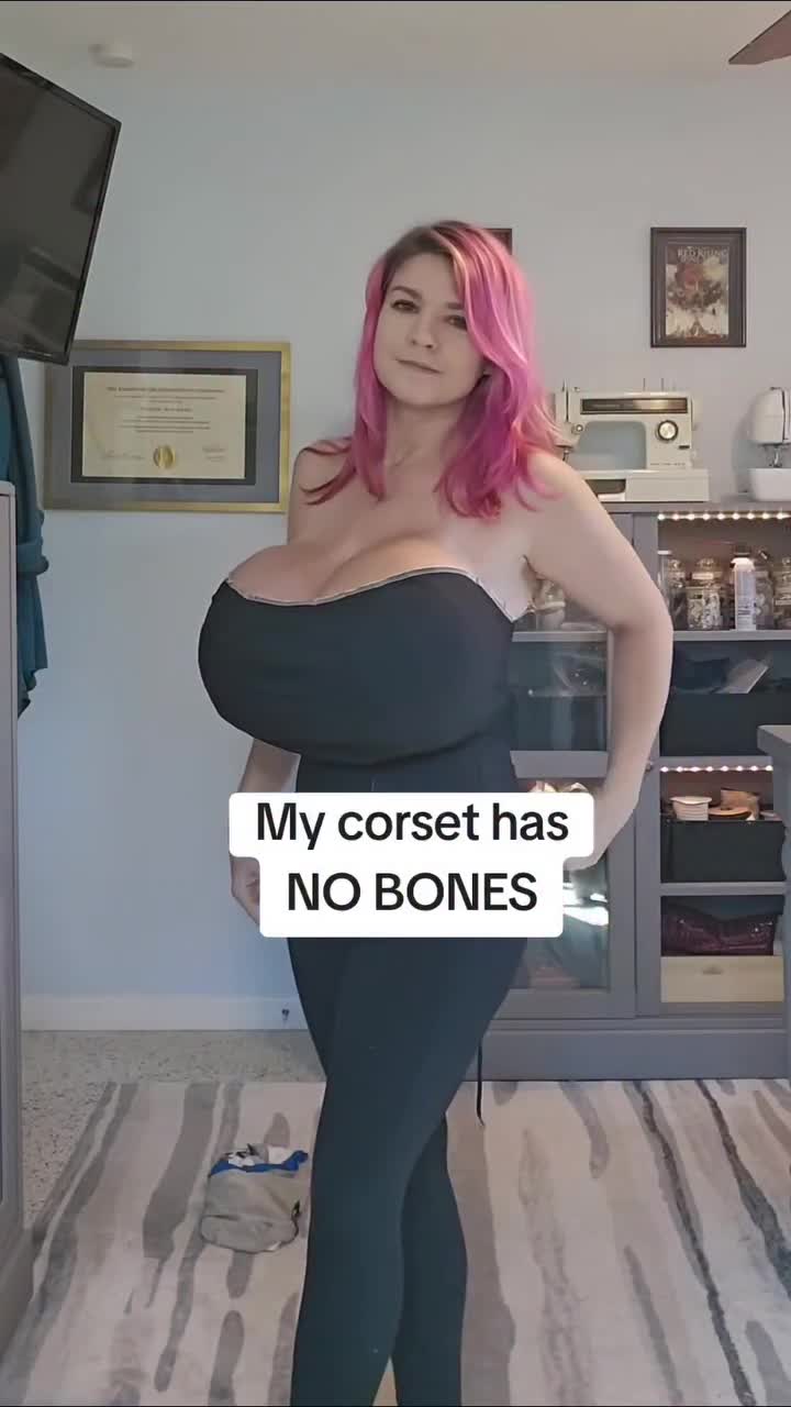Video 1368384 from chimeracostumes