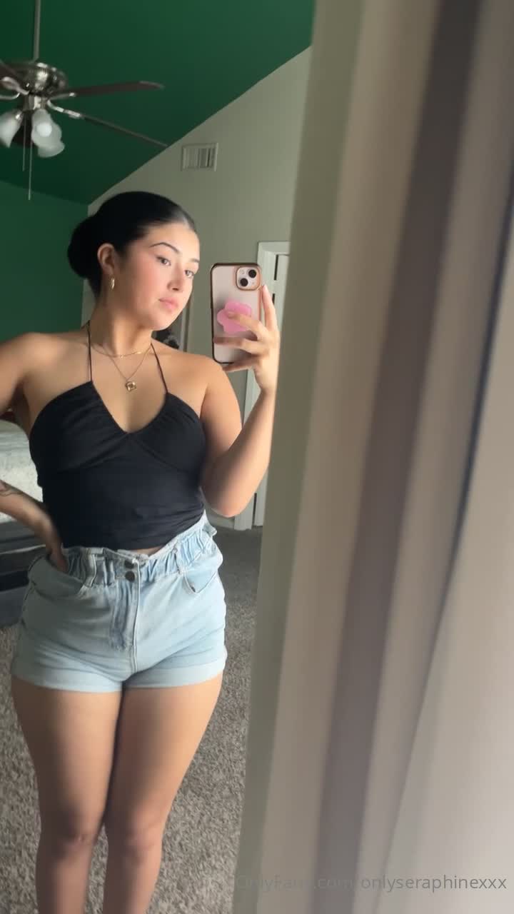 Video 1373693 from onlyseraphinexxx
