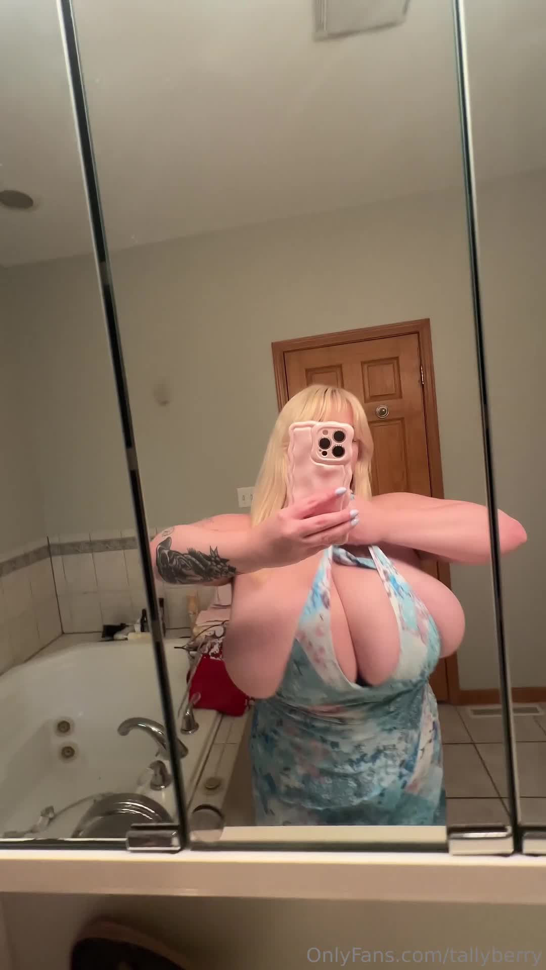 Video 1378969 from tallyberry / tallyberryy