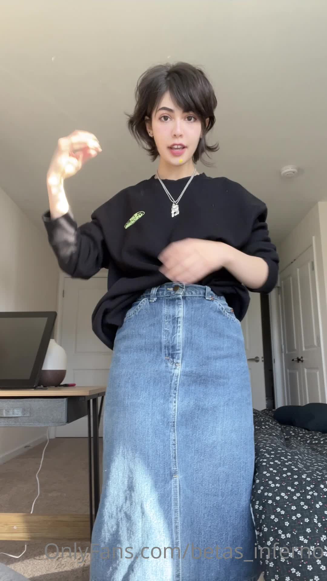 Video 1380165 from Beta's Inferno