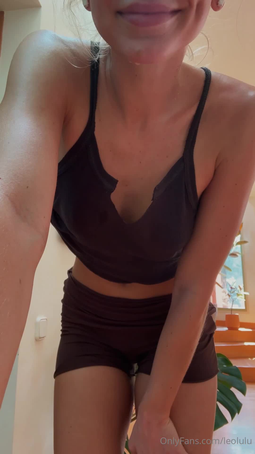 Video 1380840 from Leolulu