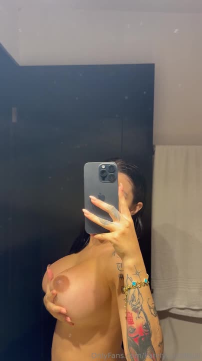 Video 1382091 from Karely Ruiz