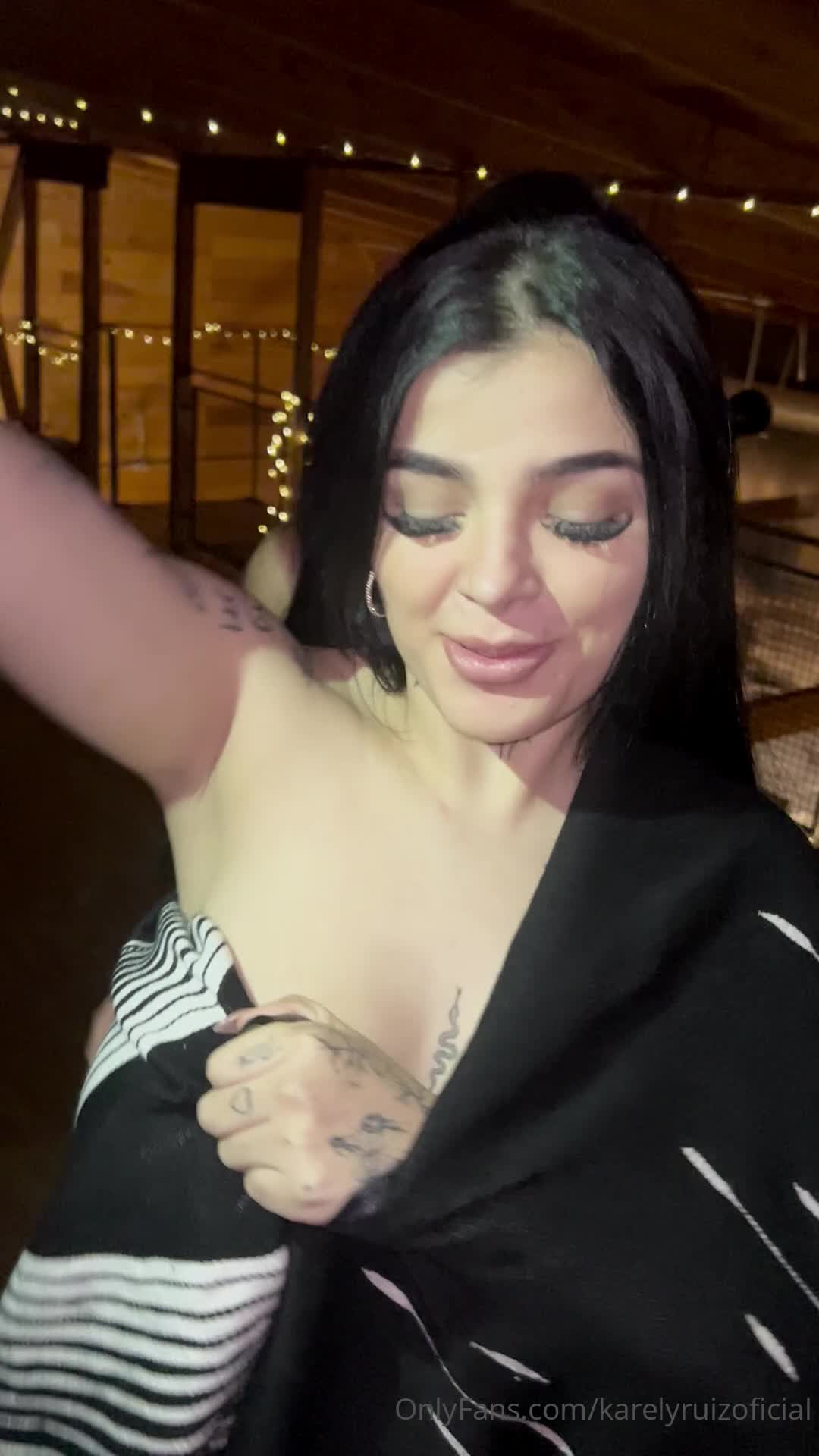 Video 1382141 from Karely Ruiz