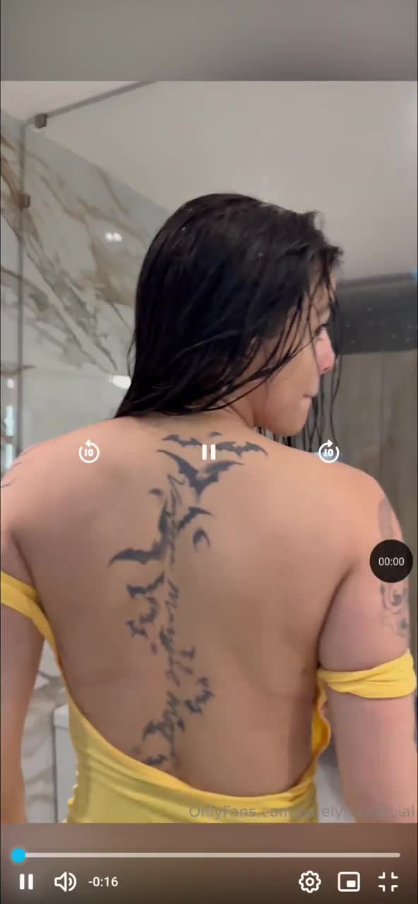 Video 1382430 from Karely Ruiz