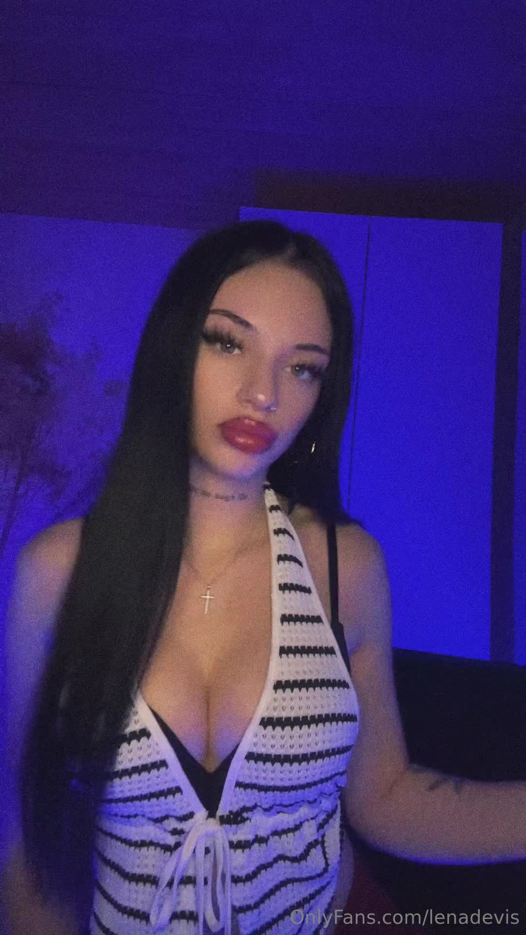 Video 1385292 from Lena Devis
