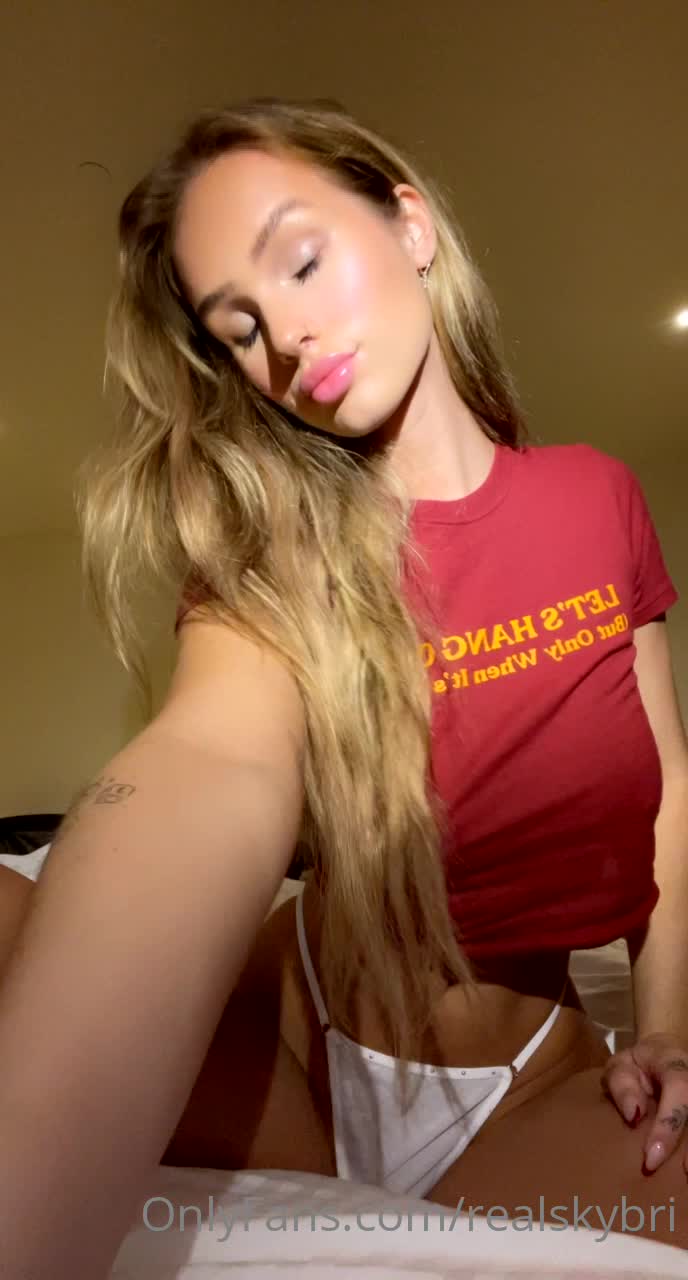 Video 1387764 from Sky Bri