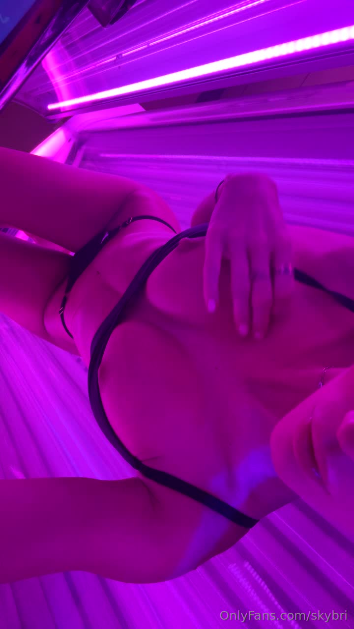 Video 1387780 from Sky Bri