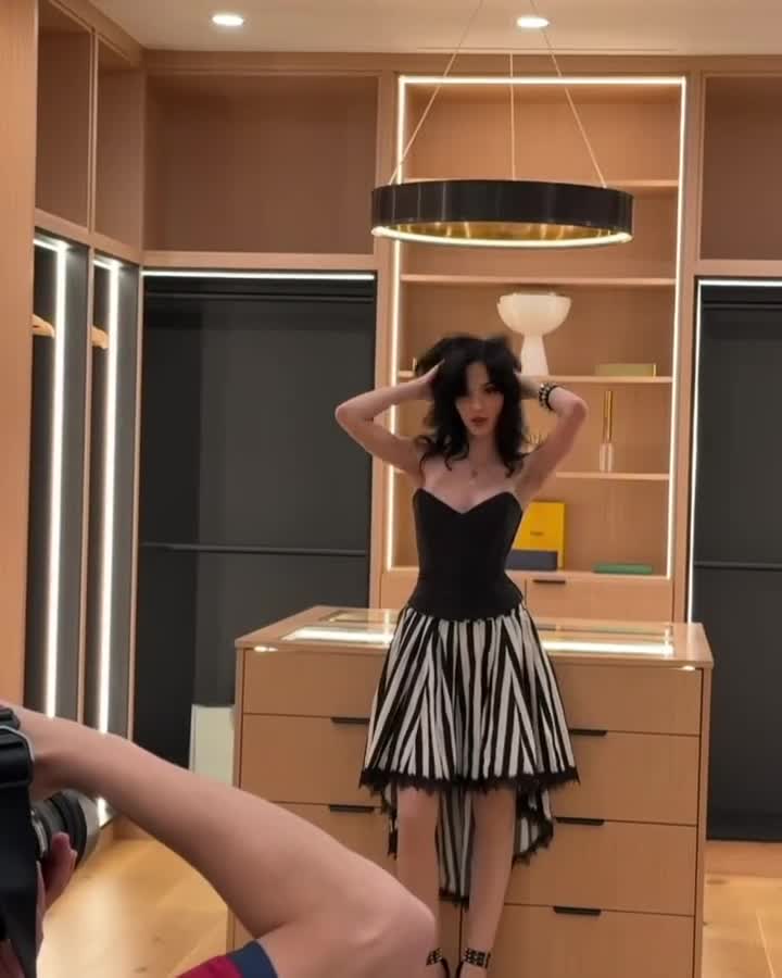 Video 1389694 from Rachel Chaleff / rachelchaleff / svvvn