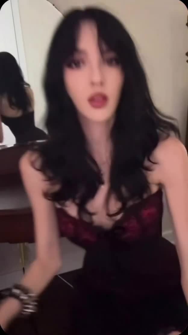 Video 1389716 from Rachel Chaleff / rachelchaleff / svvvn