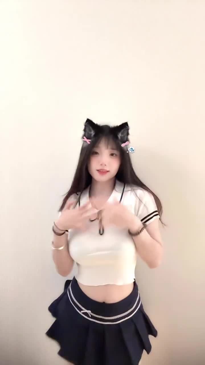 Video 1390728 from 77_sunnyyy
