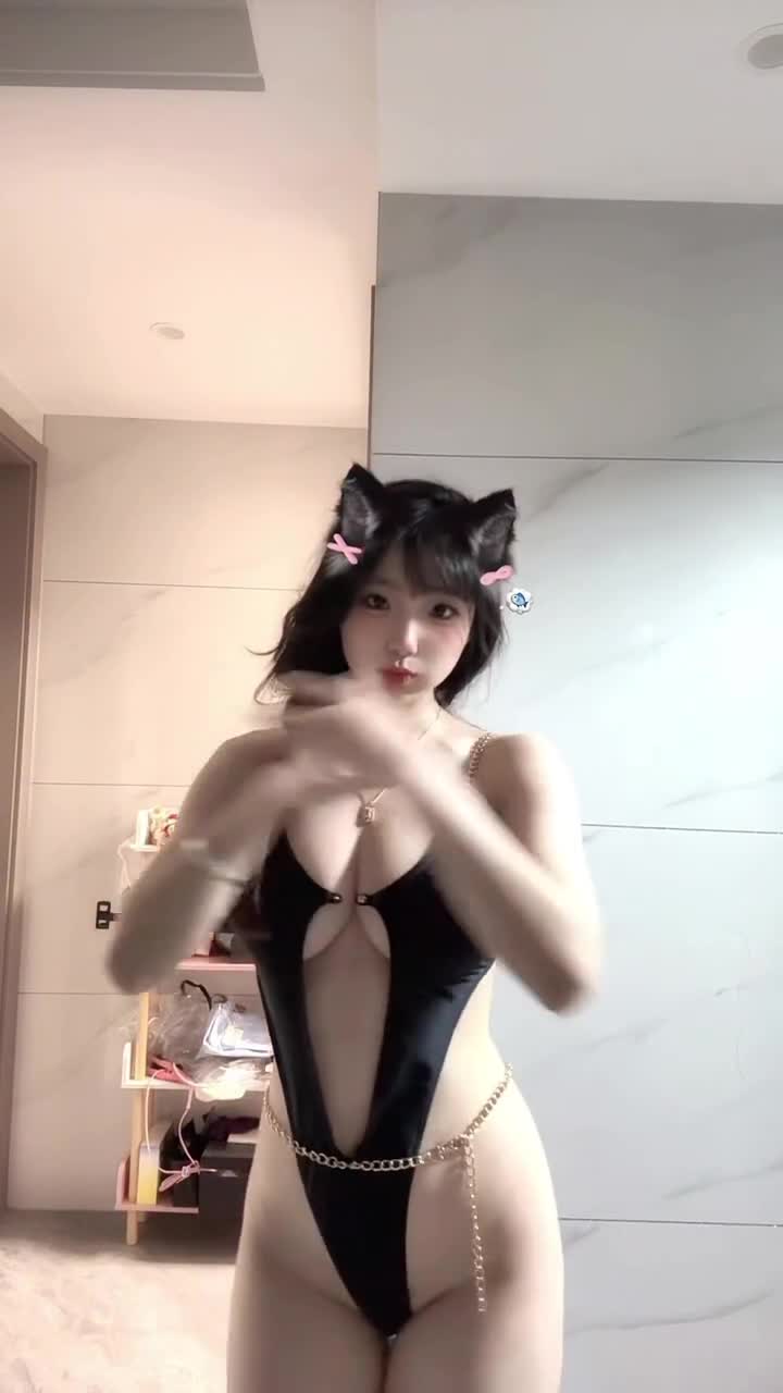 Video 1390753 from 77_sunnyyy