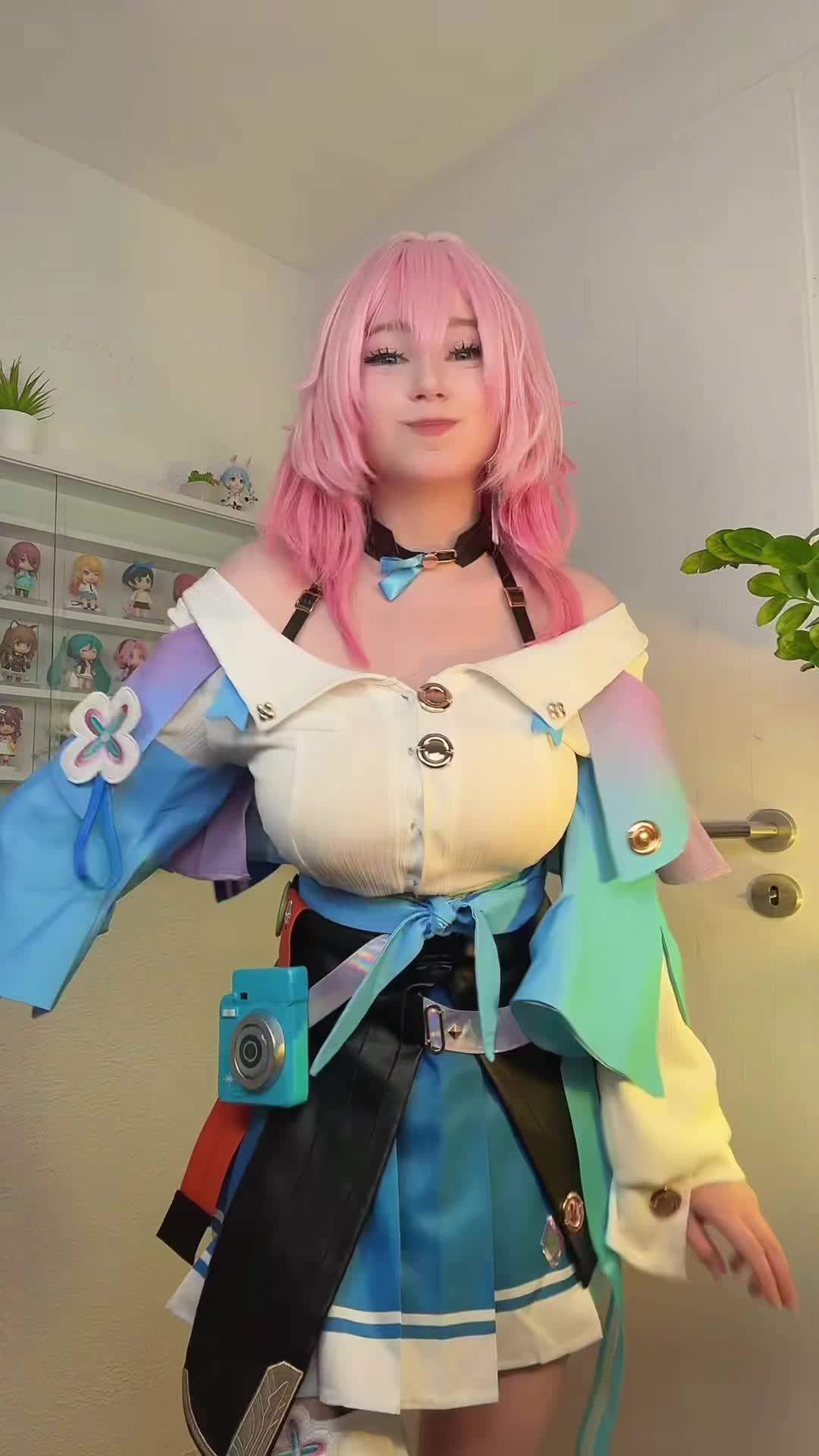 Video 1391475 from Upminaa