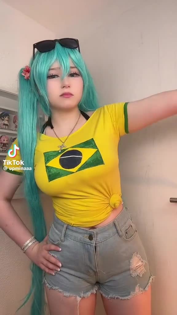 Video 1391586 from Upminaa