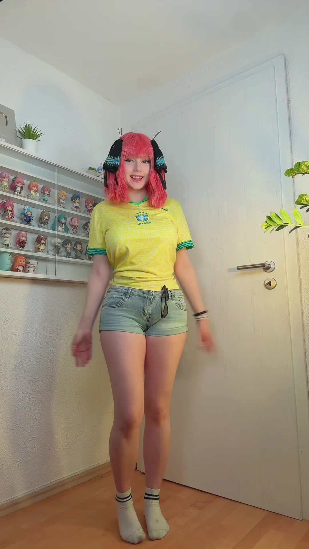 Video 1391734 from Upminaa