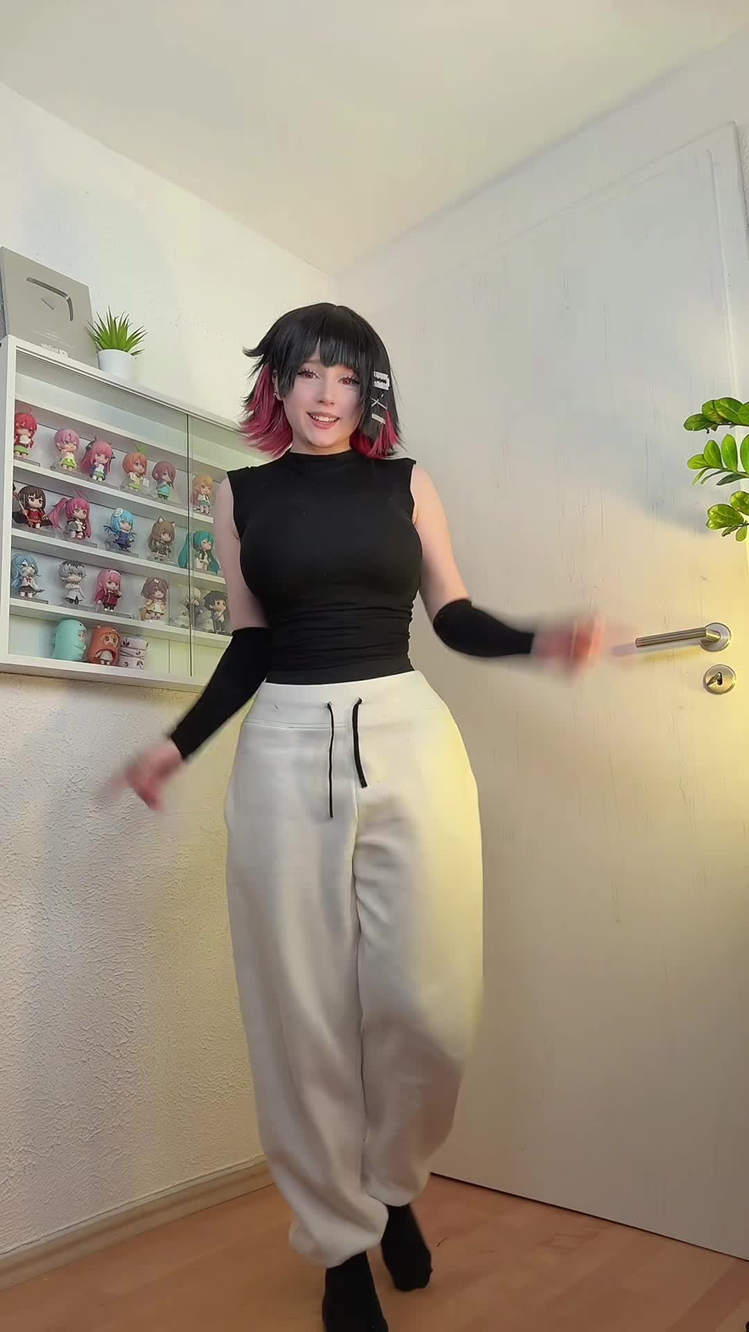 Video 1391804 from Upminaa