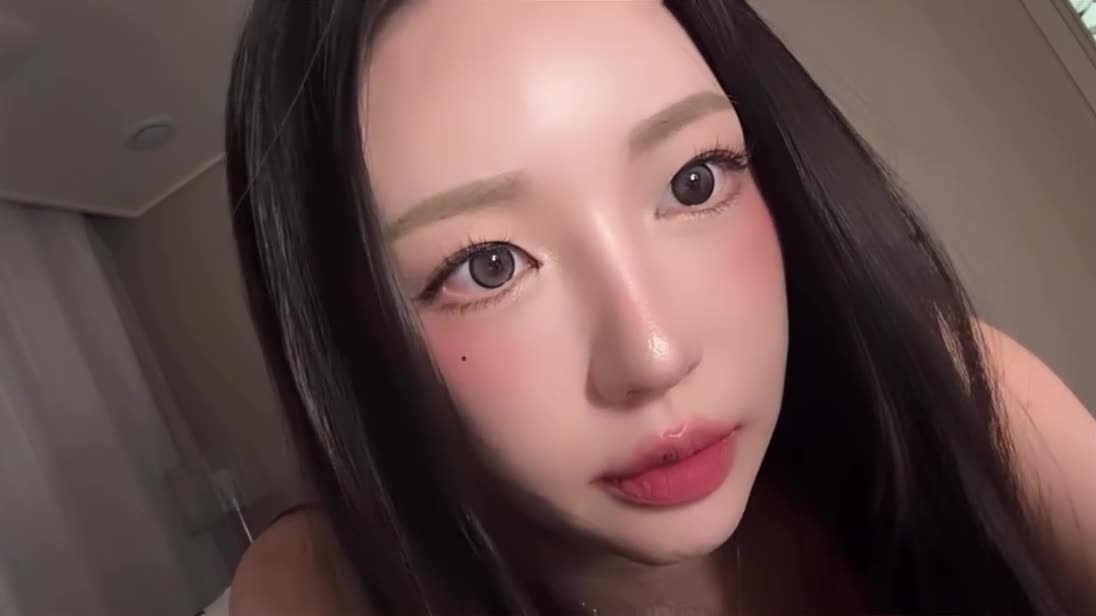 Video 1391897 from h___rvn | rvn1015 | 동그란 | Dongeuran