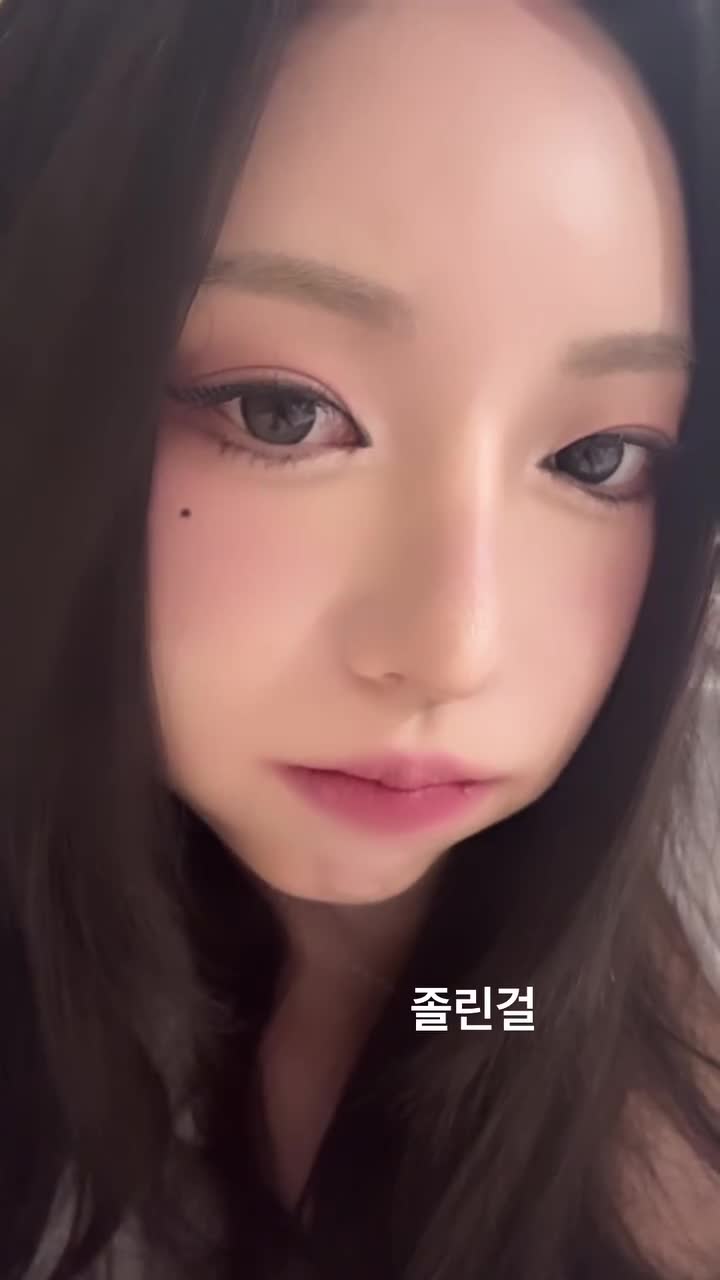 Video 1392241 from h___rvn | rvn1015 | 동그란 | Dongeuran