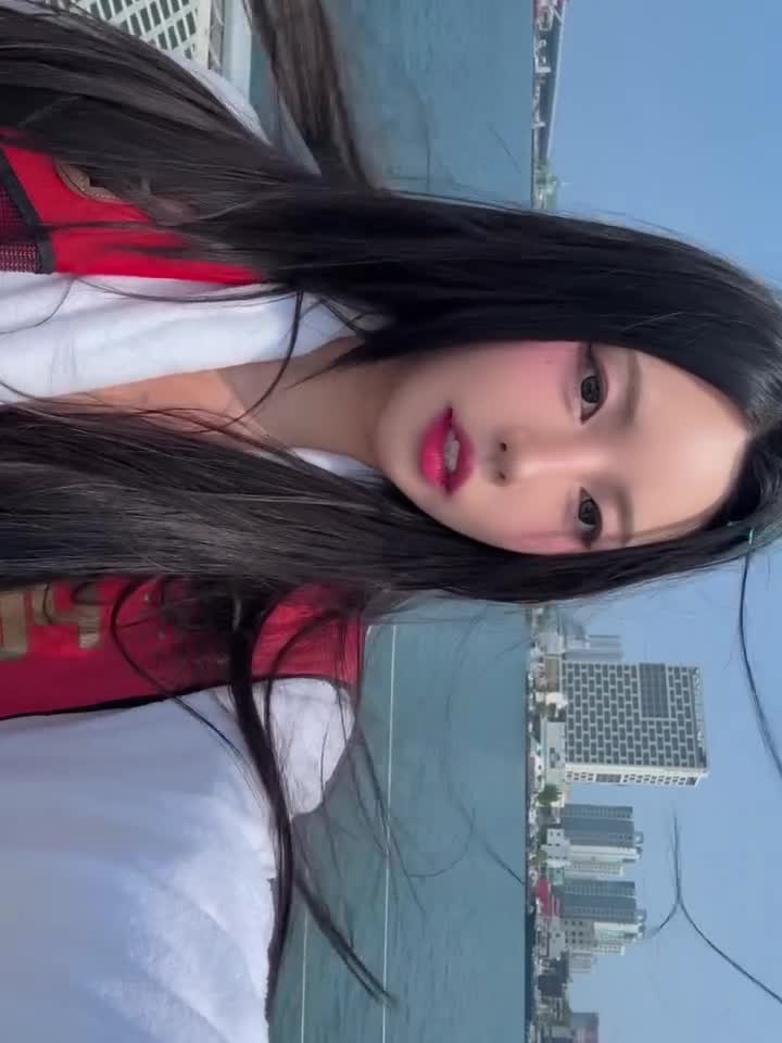 Video 1392288 from h___rvn | rvn1015 | 동그란 | Dongeuran