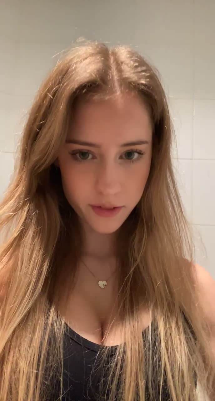 Video 1395956 from Mira.004