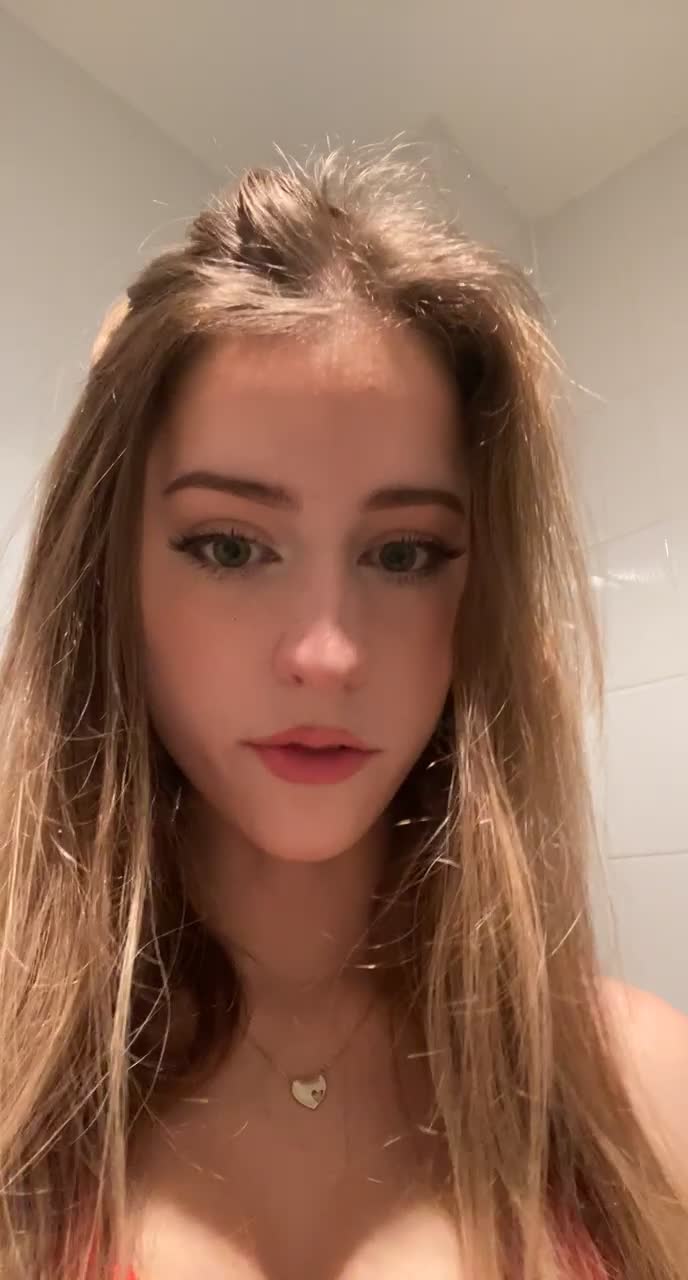 Video 1395978 from Mira.004