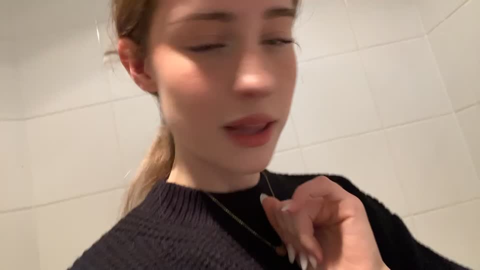 Video 1395993 from Mira.004