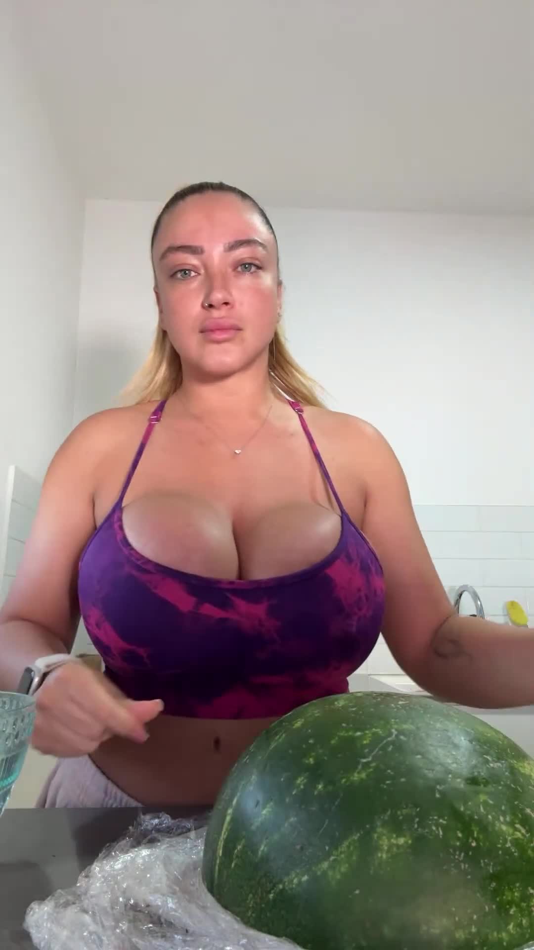 Video 1396527 from Alexandra Volkov | thealexandravolkov | Naya Vee | TheNayaV