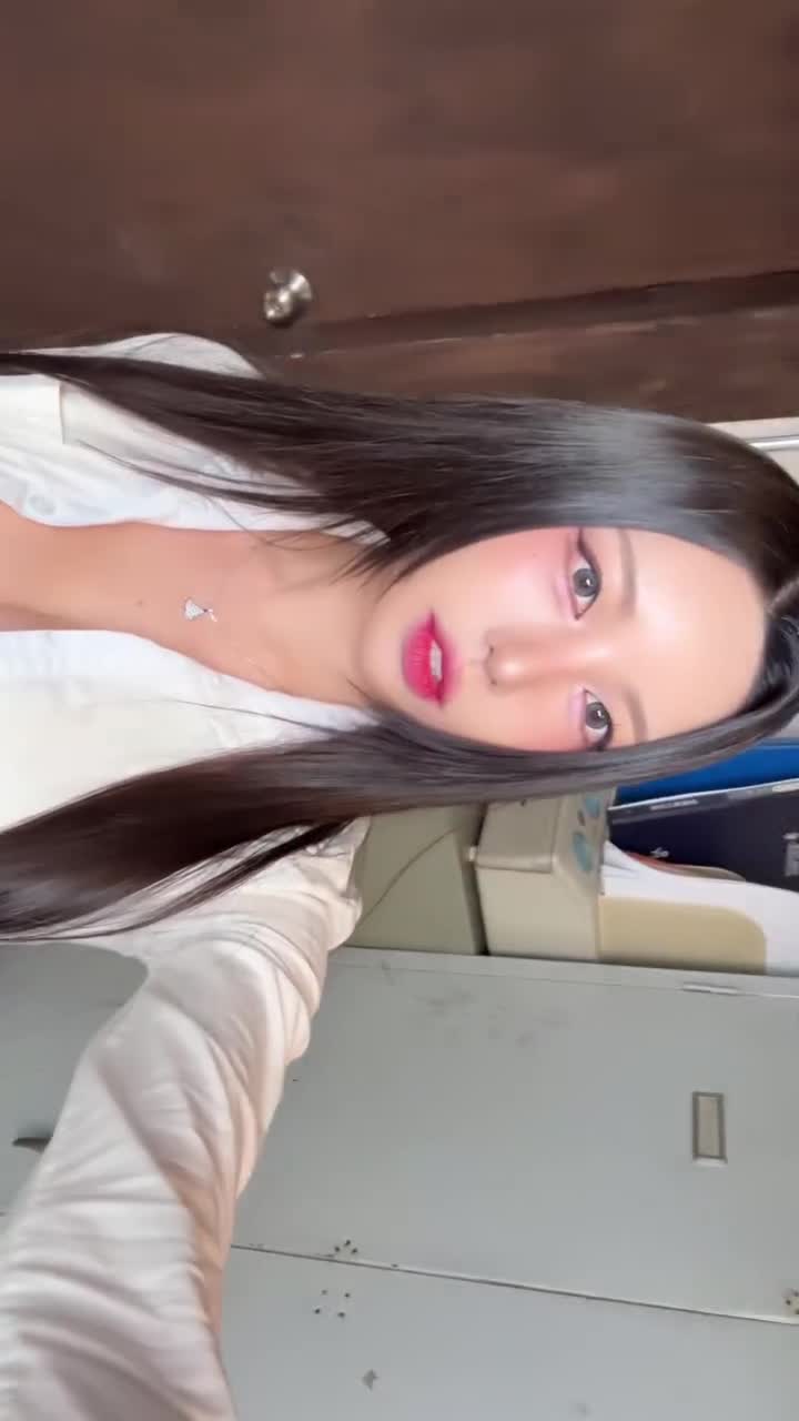 Video 1396632 from h___rvn | rvn1015 | 동그란 | Dongeuran