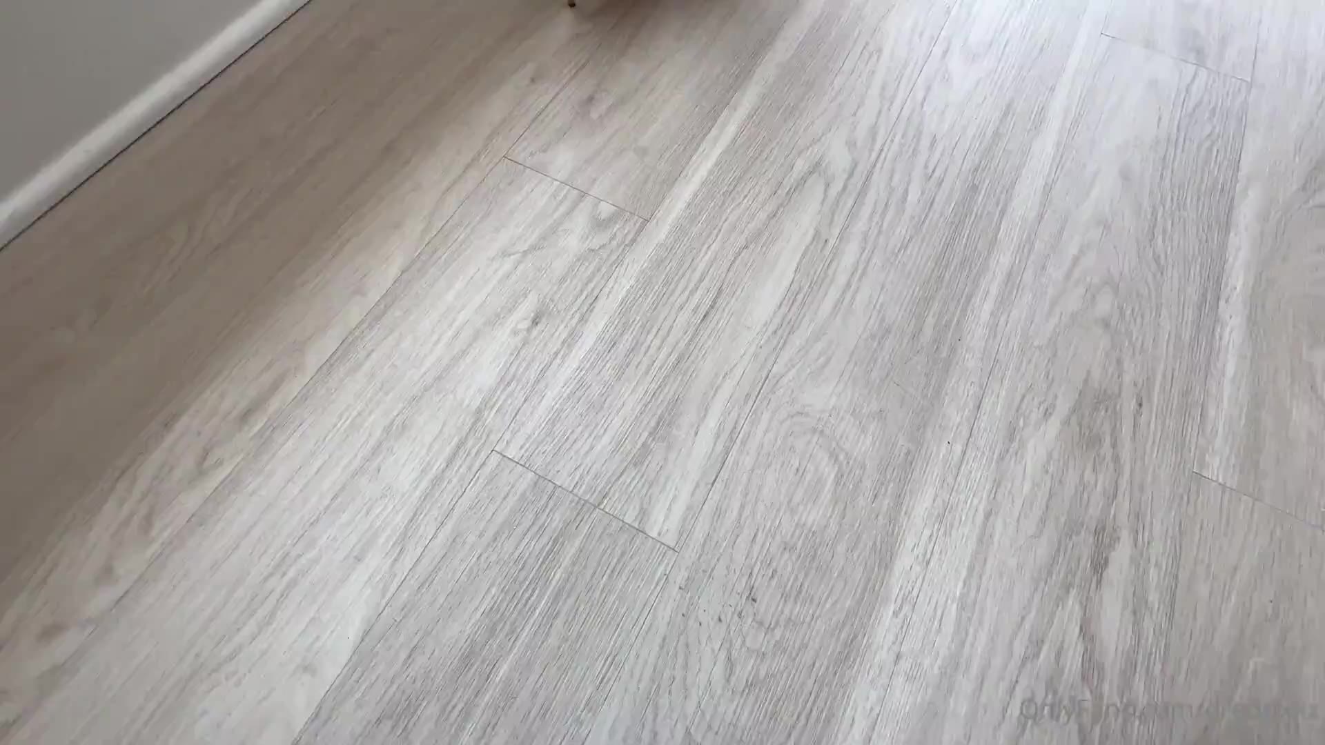Video 105040 from SlimThickVic