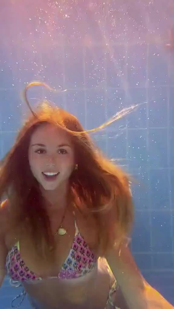 Video 76356 from Dalia