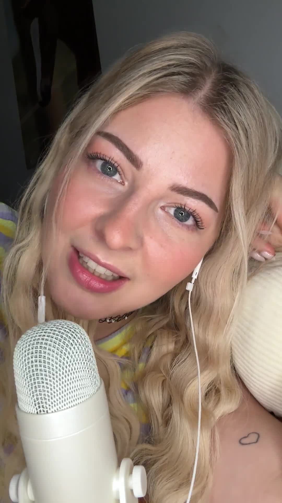 Video 1411021 from ASMR Janina