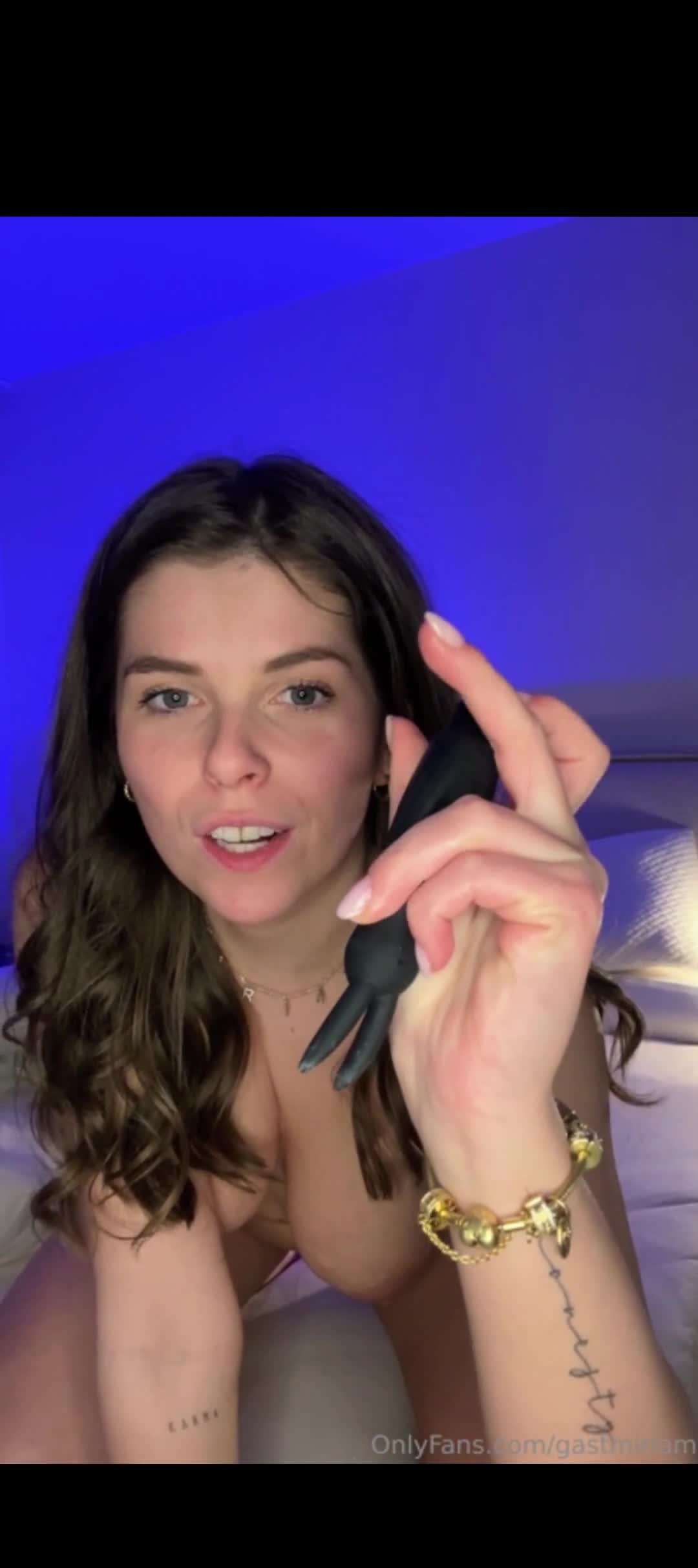 Video 1413864 from Miriam Gast