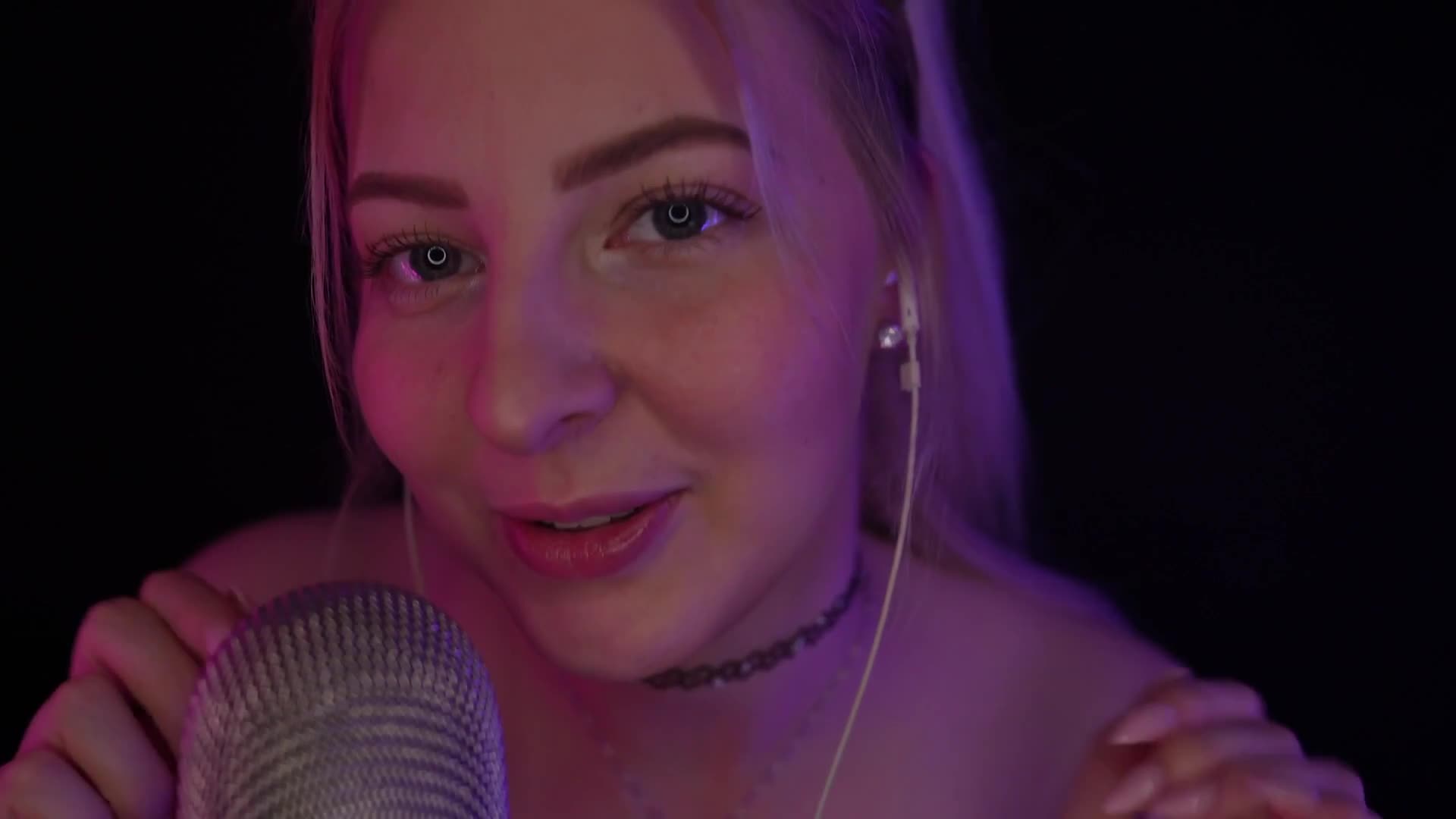 Video 1414964 from ASMR Janina