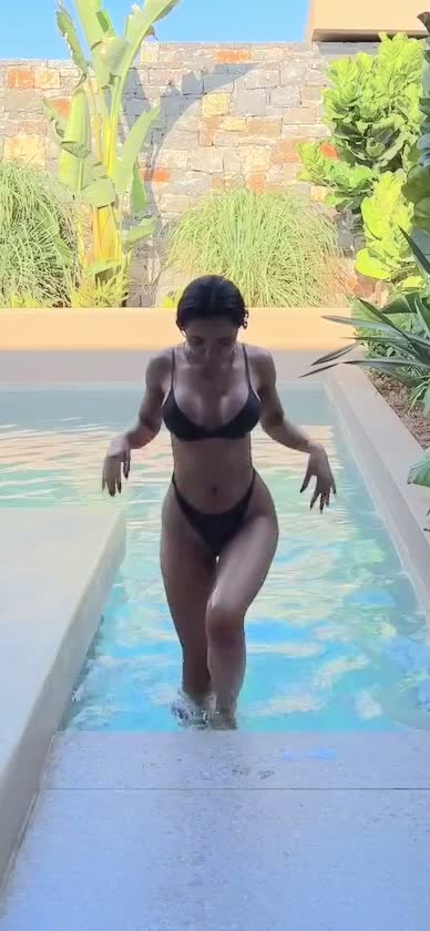 Video 1415562 from Merve Özkan