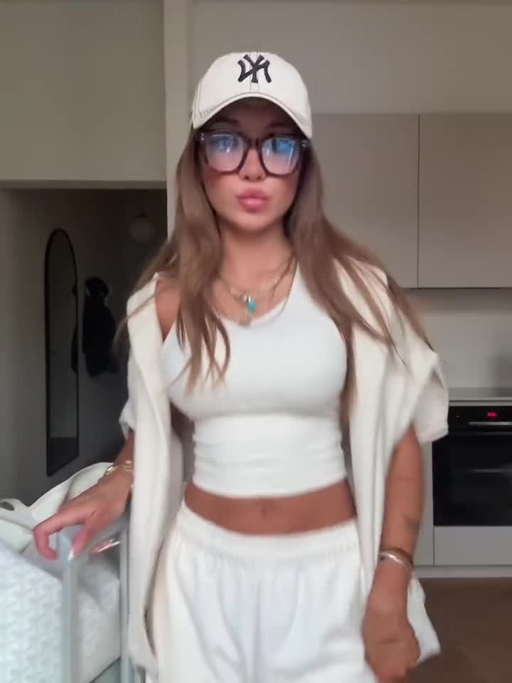 Video 1415616 from Merve Özkan