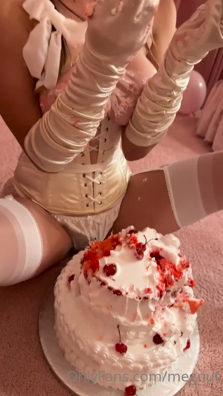 Video 1418436 from Megnut