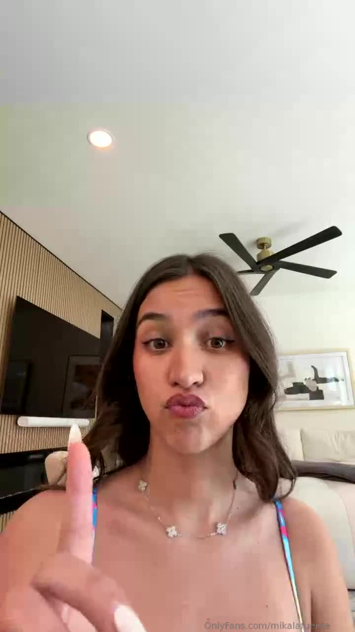 Video 1420463 from Mikaela Lafuente