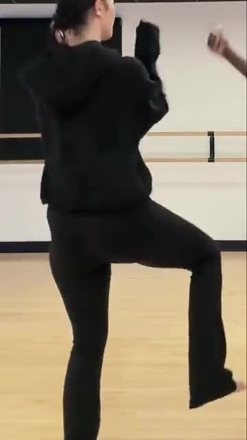 Video 1422739 from Charli D’Amelio