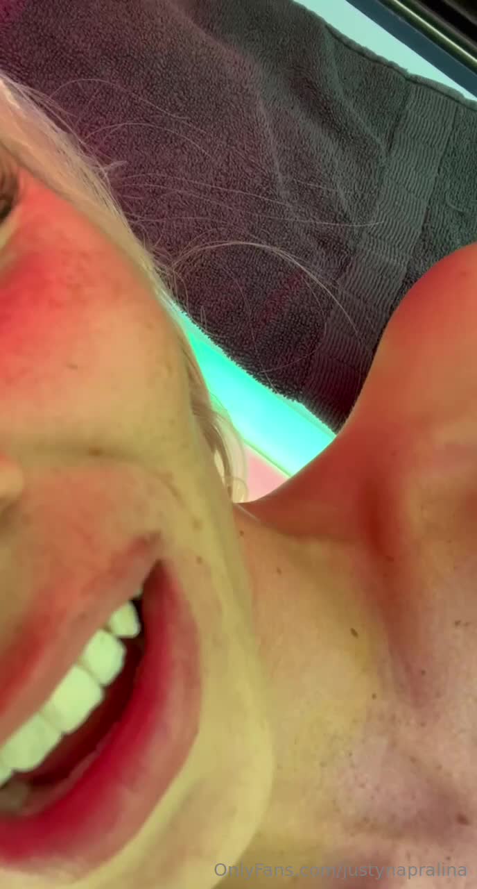 Video #1423585 thumbnail